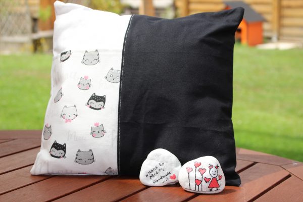 Kissen 30×30 cm mit Einsteckfach Katze