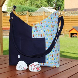 Wendetasche mit Cocktail-Motiv & senfgelbem Innenfutter – handgemacht